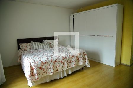 Suíte  de casa à venda com 3 quartos, 184m² em Jardim Las Vegas, São Bernardo do Campo