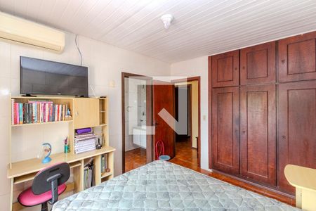 Suíte de casa à venda com 2 quartos, 120m² em Vila Nova, Porto Alegre