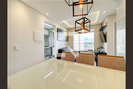 Sala de apartamento à venda com 2 quartos, 48m² em Vila Yolanda, Osasco