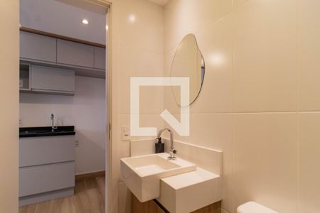 Banheiro de kitnet/studio à venda com 1 quarto, 24m² em Perdizes, São Paulo