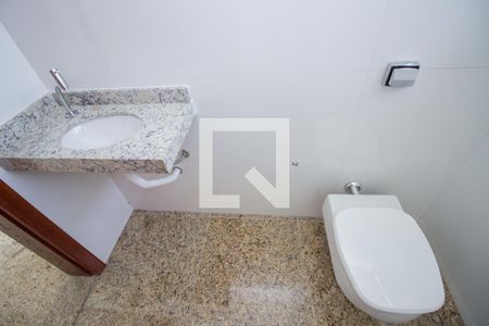 Lavabo de casa à venda com 3 quartos, 250m² em Chácara Contagem, Contagem