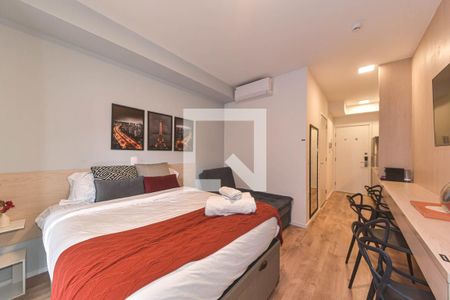 Quarto de apartamento para alugar com 1 quarto, 30m² em Santo Amaro, São Paulo