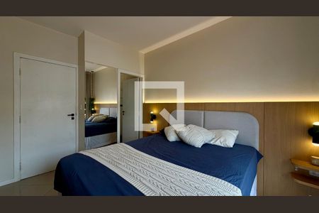 Casa à venda com 2 quartos, 170m² em Jardim Ester Yolanda, São Paulo