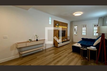 Casa à venda com 2 quartos, 170m² em Jardim Ester Yolanda, São Paulo