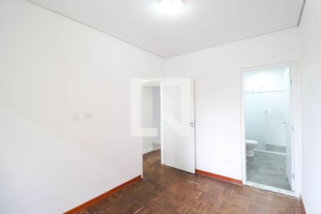 Casa à venda com 3 quartos, 178m² em Vila Guilherme, São Paulo
