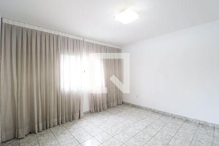 Casa à venda com 3 quartos, 178m² em Vila Guilherme, São Paulo