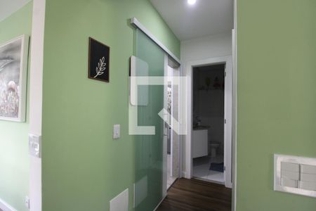 Sala - Corredor de casa de condomínio à venda com 3 quartos, 200m² em Anil, Rio de Janeiro