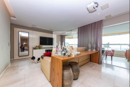 Sala de apartamento à venda com 4 quartos, 216m² em Belvedere, Belo Horizonte