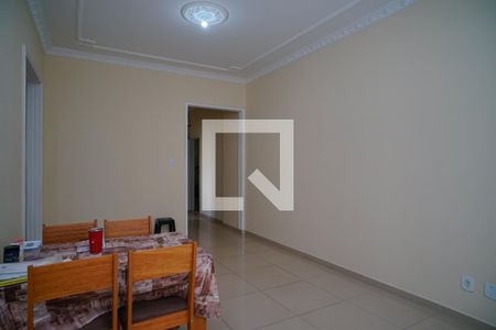 Sala de apartamento à venda com 2 quartos, 81m² em Centro, Niterói