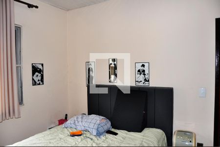 Detalhe - Quarto 01 de casa à venda com 3 quartos, 400m² em Jardim Monjolo, São Paulo