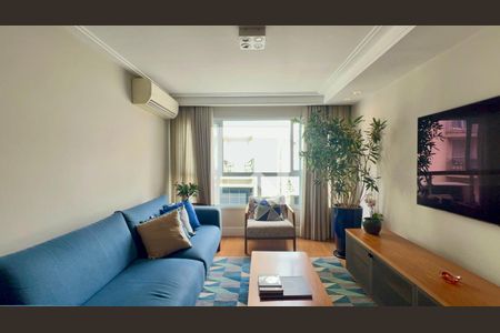 Sala de TV de apartamento à venda com 3 quartos, 127m² em Cerqueira César, São Paulo