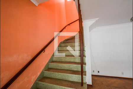 Escada de casa à venda com 2 quartos, 174m² em Vila Leopoldina, Santo André