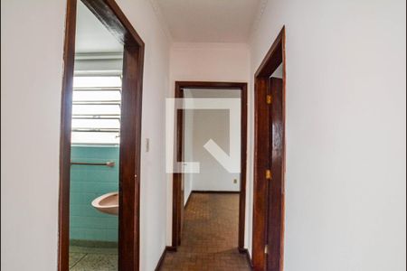 Corredor de casa à venda com 2 quartos, 174m² em Vila Leopoldina, Santo André