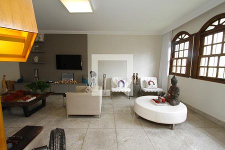 Sala de casa à venda com 5 quartos, 463m² em São Bento, Belo Horizonte