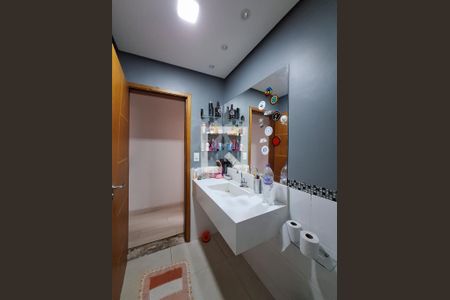 Banheiro de casa para alugar com 3 quartos, 140m² em Água Fria, São Paulo