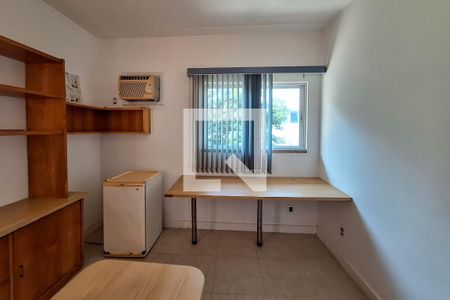 Quarto 1 de casa à venda com 6 quartos, 340m² em Camboinhas, Niterói