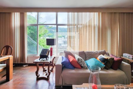 Sala  de casa de condomínio à venda com 3 quartos, 189m² em Humaitá, Rio de Janeiro