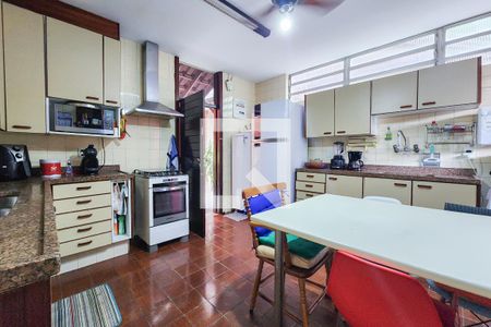 Cozinha  de casa de condomínio à venda com 3 quartos, 189m² em Humaitá, Rio de Janeiro