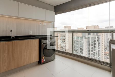 Varanda de kitnet/studio à venda com 1 quarto, 32m² em Jardim das Acacias, São Paulo