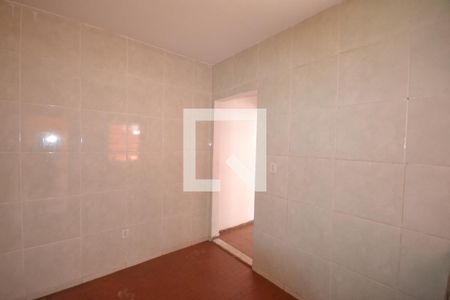 Cozinha de casa para alugar com 1 quarto, 30m² em Vila Santo Antonio, Belford Roxo