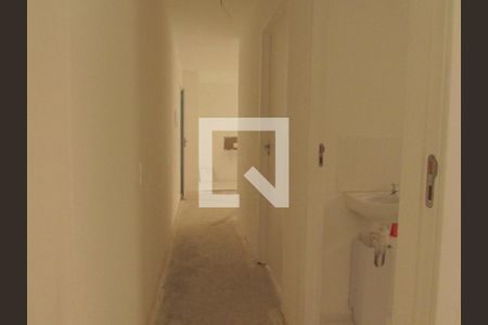 Corredor de apartamento à venda com 2 quartos, 42m² em Jardim do Lago, Osasco