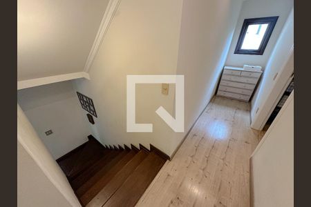 Corredor de casa para alugar com 4 quartos, 456m² em Lapa, São Paulo