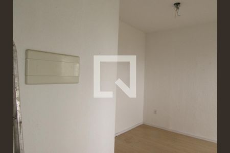 Sala de apartamento à venda com 2 quartos, 42m² em Jardim do Lago, Osasco