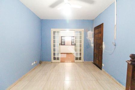 Sala de casa para alugar com 3 quartos, 125m² em Itaim Paulista, São Paulo