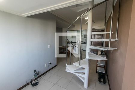 Sala de apartamento para alugar com 4 quartos, 167m² em Stiep, Salvador