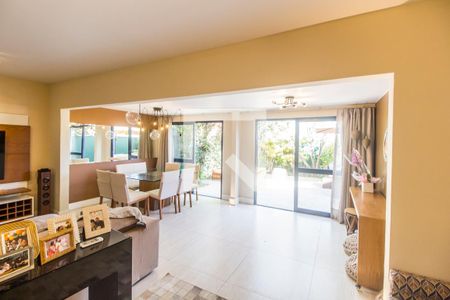 Sala  de casa de condomínio à venda com 3 quartos, 180m² em Residencial Tambore Iii, Santana de Parnaíba