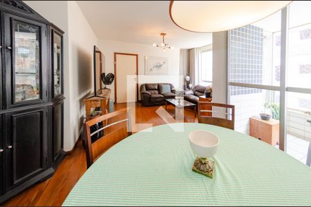 Sala de apartamento à venda com 3 quartos, 105m² em Funcionários, Belo Horizonte