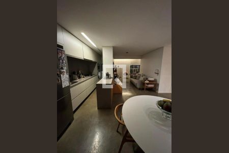 Apartamento à venda com 2 quartos, 84m² em Pinheiros, São Paulo
