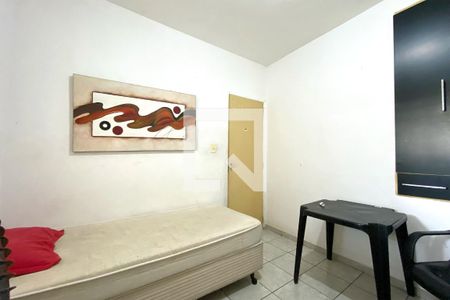 Quarto 2 de casa para alugar com 2 quartos, 110m² em Santa Terezinha, Belo Horizonte