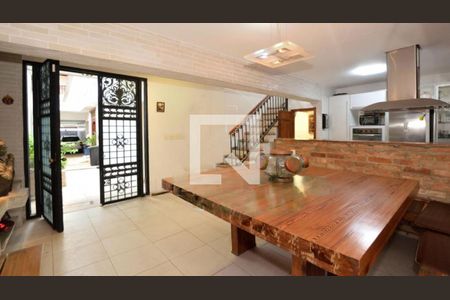 Casa à venda com 3 quartos, 224m² em Vila Leopoldina, São Paulo