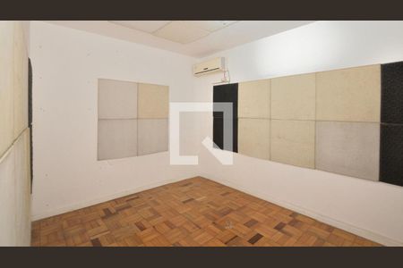 Casa à venda com 5 quartos, 434m² em Alto de Pinheiros, São Paulo