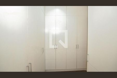 Casa à venda com 5 quartos, 434m² em Alto de Pinheiros, São Paulo