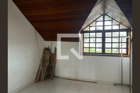 Casa à venda com 5 quartos, 172m² em Vila Rosalia, Guarulhos