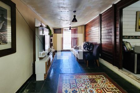 Sala  de casa à venda com 3 quartos, 148m² em Sampaio, Rio de Janeiro