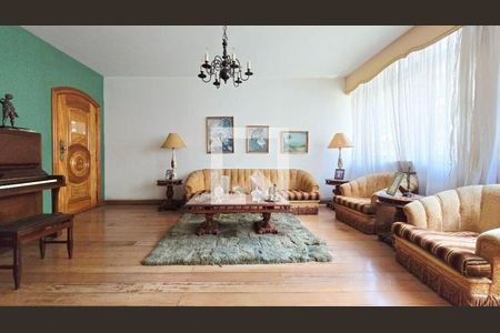 Apartamento à venda com 4 quartos, 270m² em Icaraí, Niterói