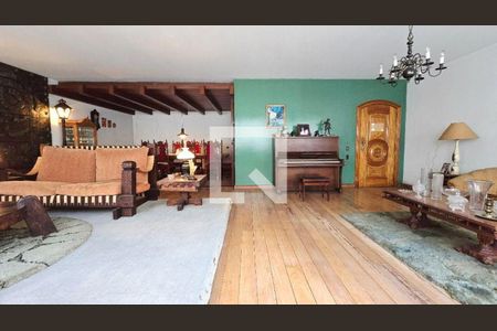 Apartamento à venda com 4 quartos, 270m² em Icaraí, Niterói