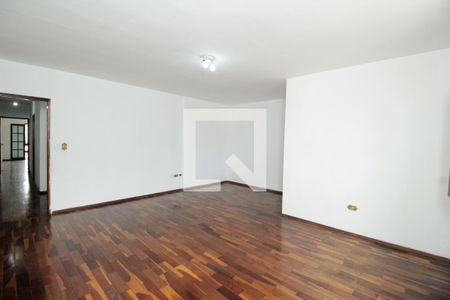 Suíte 1 de casa para alugar com 3 quartos, 206m² em Parque Oratório, Santo André