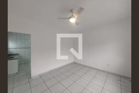 Sala de casa à venda com 2 quartos, 110m² em Vila Santo Antônio, São Paulo