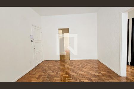 Sala de apartamento à venda com 2 quartos, 70m² em Serra, Belo Horizonte
