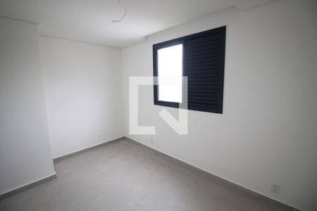 Quarto 1 de apartamento à venda com 2 quartos, 122m² em Jardim Industrial, Contagem