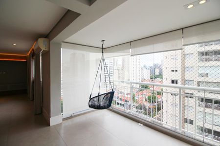 Varanda de apartamento para alugar com 3 quartos, 139m² em Vila Olímpia, São Paulo