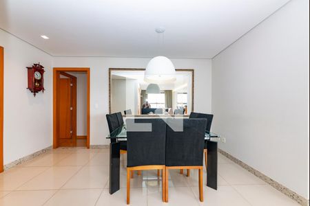 Sala de apartamento à venda com 4 quartos, 150m² em Buritis, Belo Horizonte