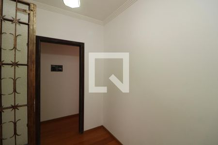 Closet da Suíte de casa para alugar com 3 quartos, 230m² em Quinta da Paineira, São Paulo