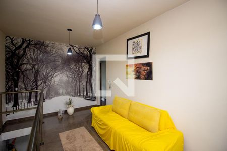 Sala de TV de casa para alugar com 4 quartos, 138m² em Alvorada, Contagem