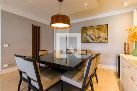 Apartamento à venda com 4 quartos, 220m² em Real Parque, São Paulo