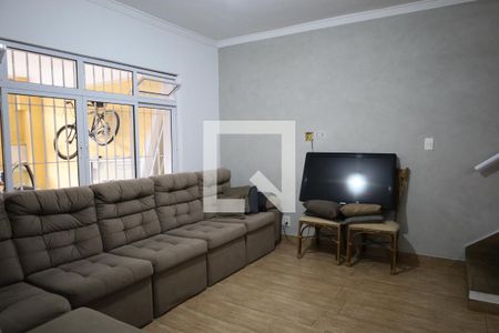 Casa à venda com 4 quartos, 153m² em Campo Grande, São Paulo